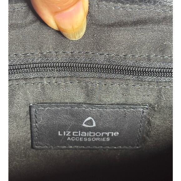 LIZ CLAIBORNE MEDIUM BLACK LEATHER BACKPACK VTG - Picture 6 of 8